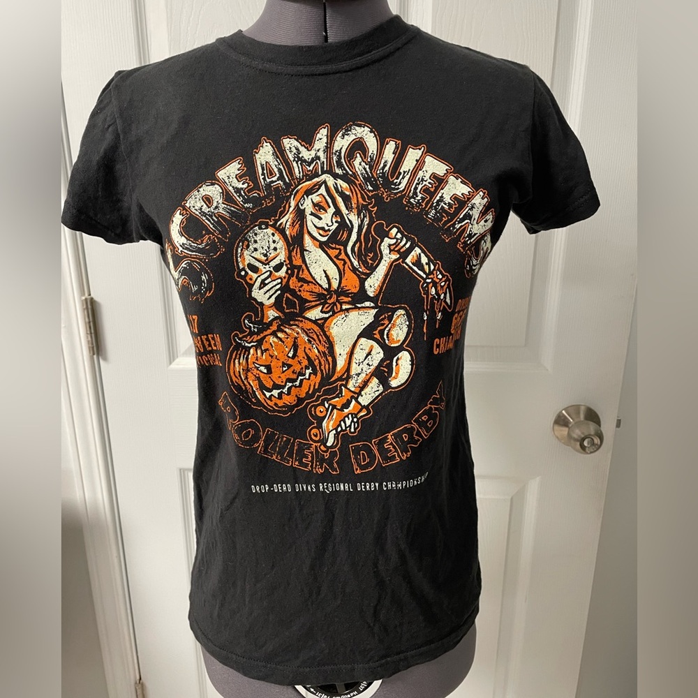 Halloween Horror T-Shirt Scream Queens Roller Derby Black Graphic Women’s XS